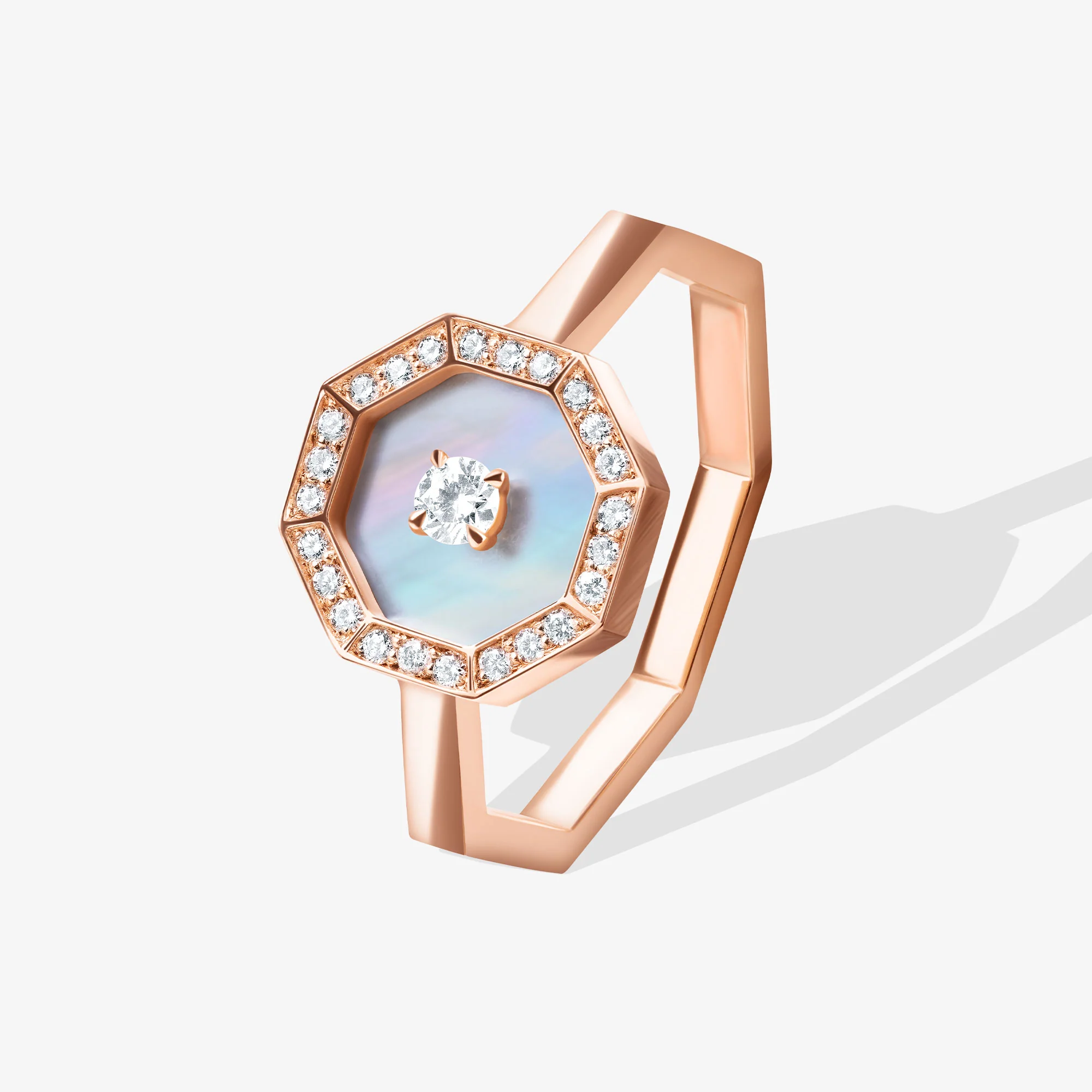 Ahjar Birwaz Rose Gold Diamond Mother of Pearl Ring