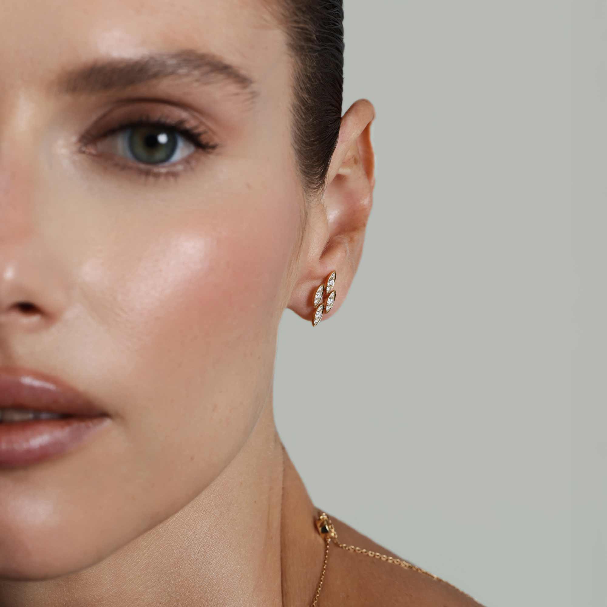 Barq Marquise Yellow Gold Diamond Stud Earring - Image 4
