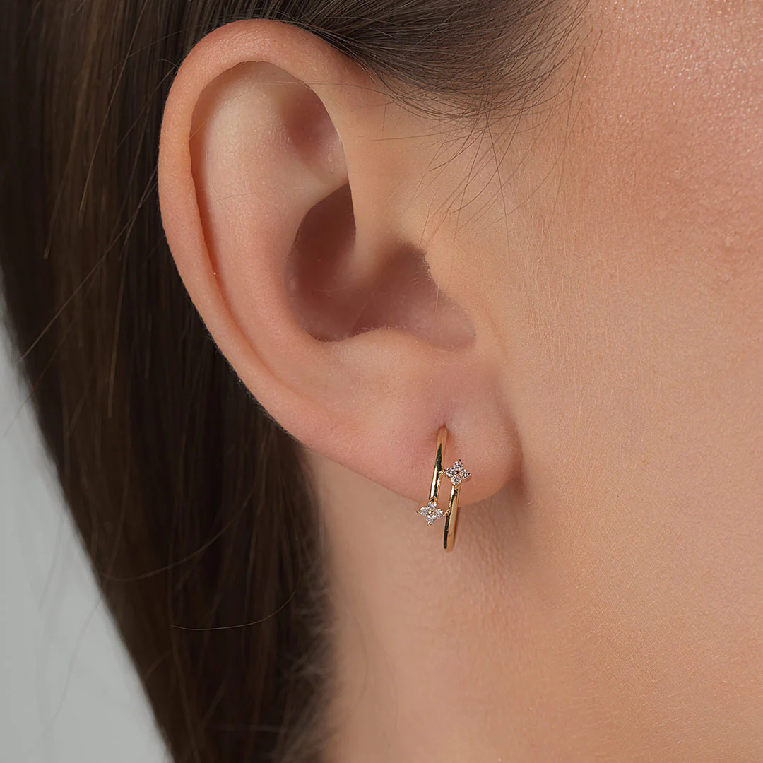 Barq  Yellow Gold and Diamond Earrings - Image 3