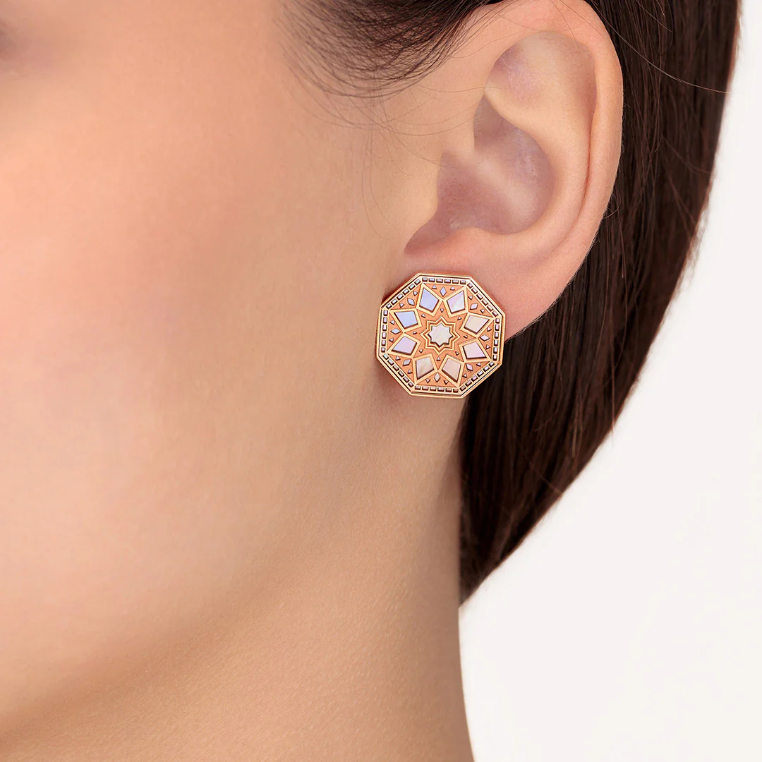 Classic Turath Large Earrings - Image 4