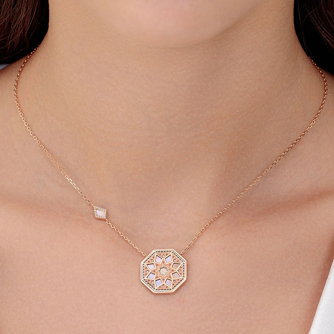 Classic Turath Medium Necklace - Image 5