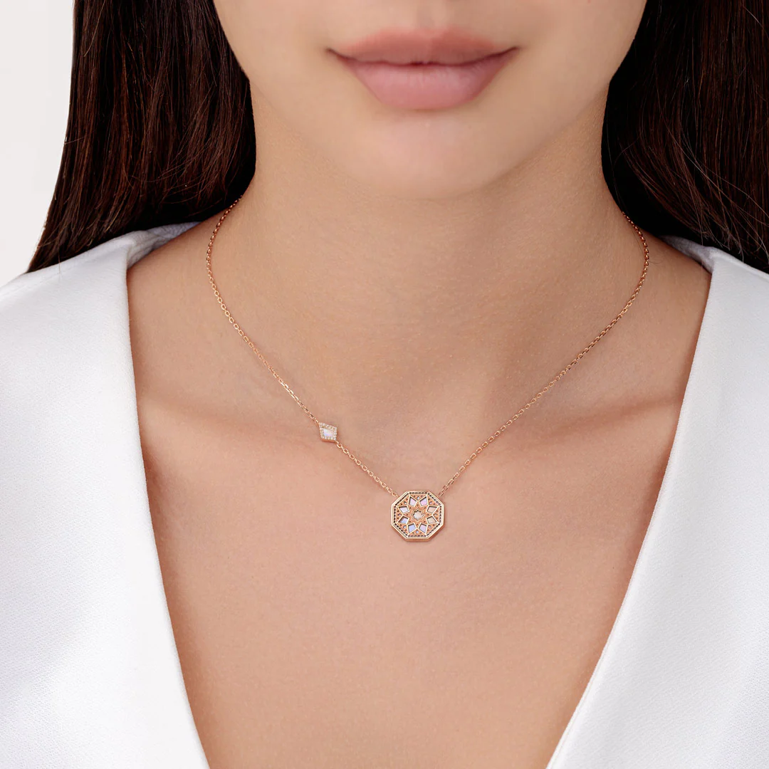 Classic Turath Small Necklace - Image 4