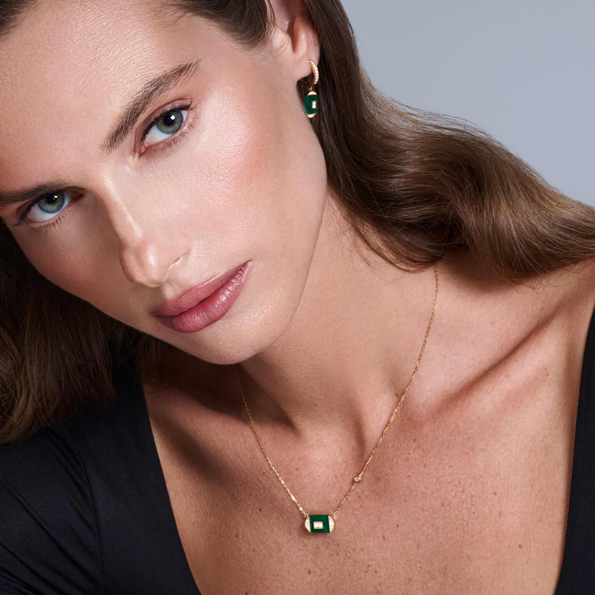 Layl Yellow Gold Diamond Green Agate Necklace - Image 4