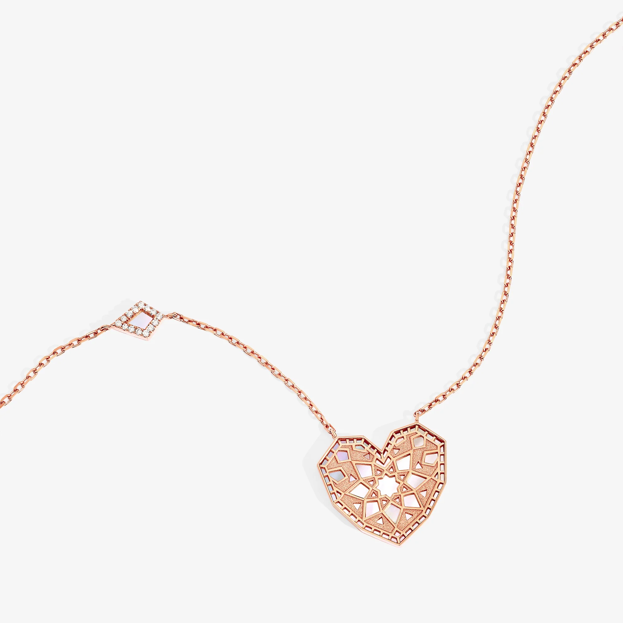 Qalb Turath Medium Necklace - Image 5