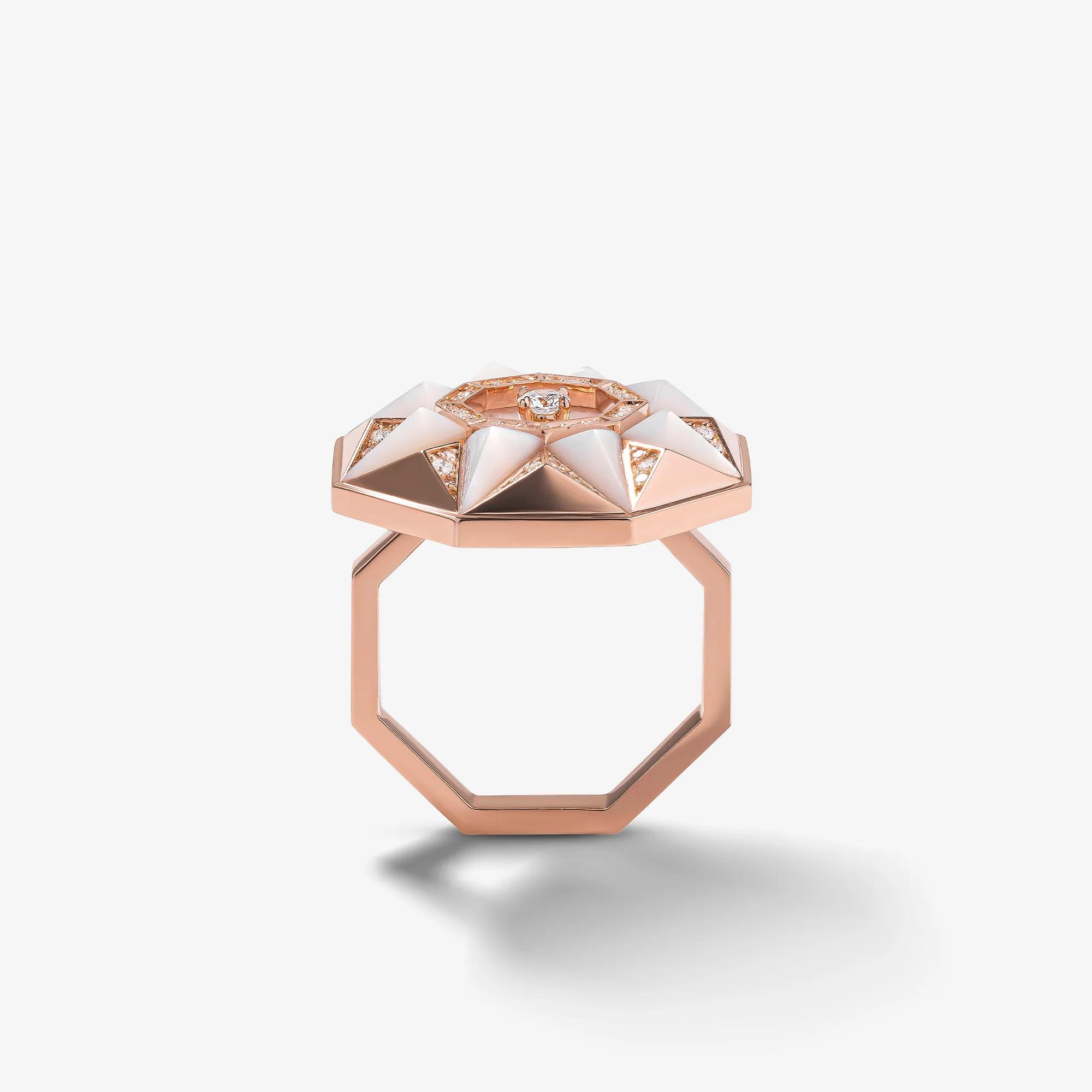Sarh Kayan Turath Mother of Pearl Ring - Image 3