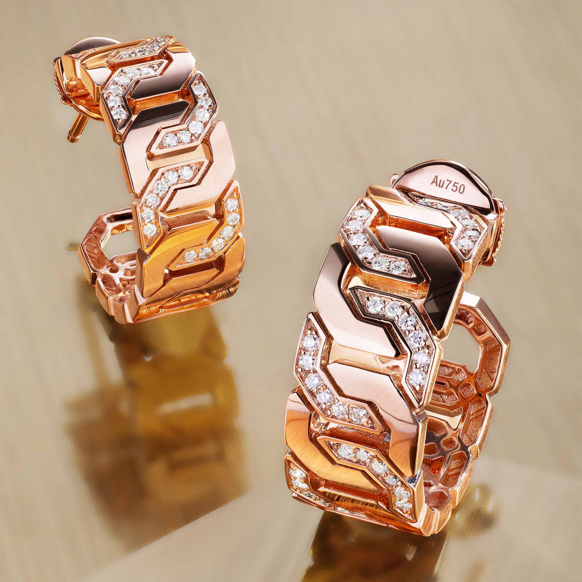 Thaman Turath Hoop Earring - Image 3