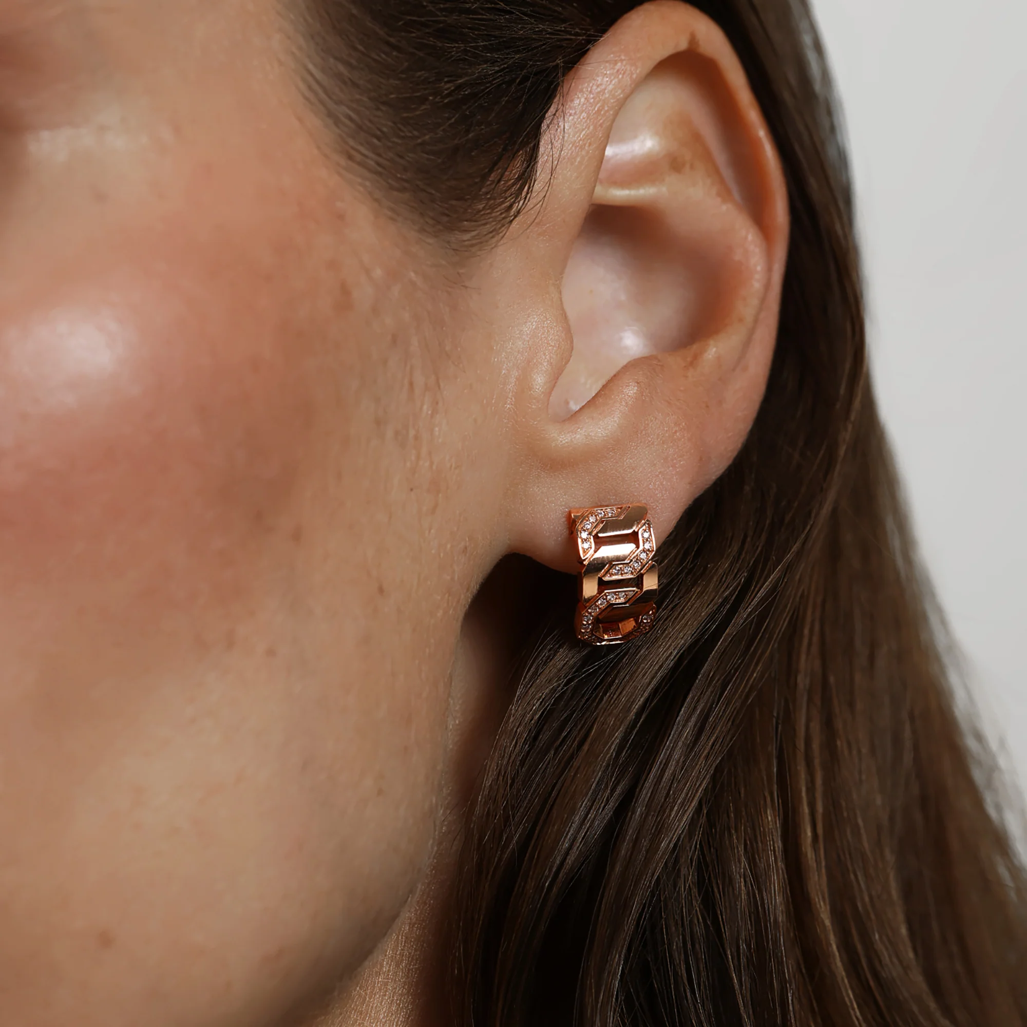 Thaman Turath Huggie Hoop Earring - Image 3
