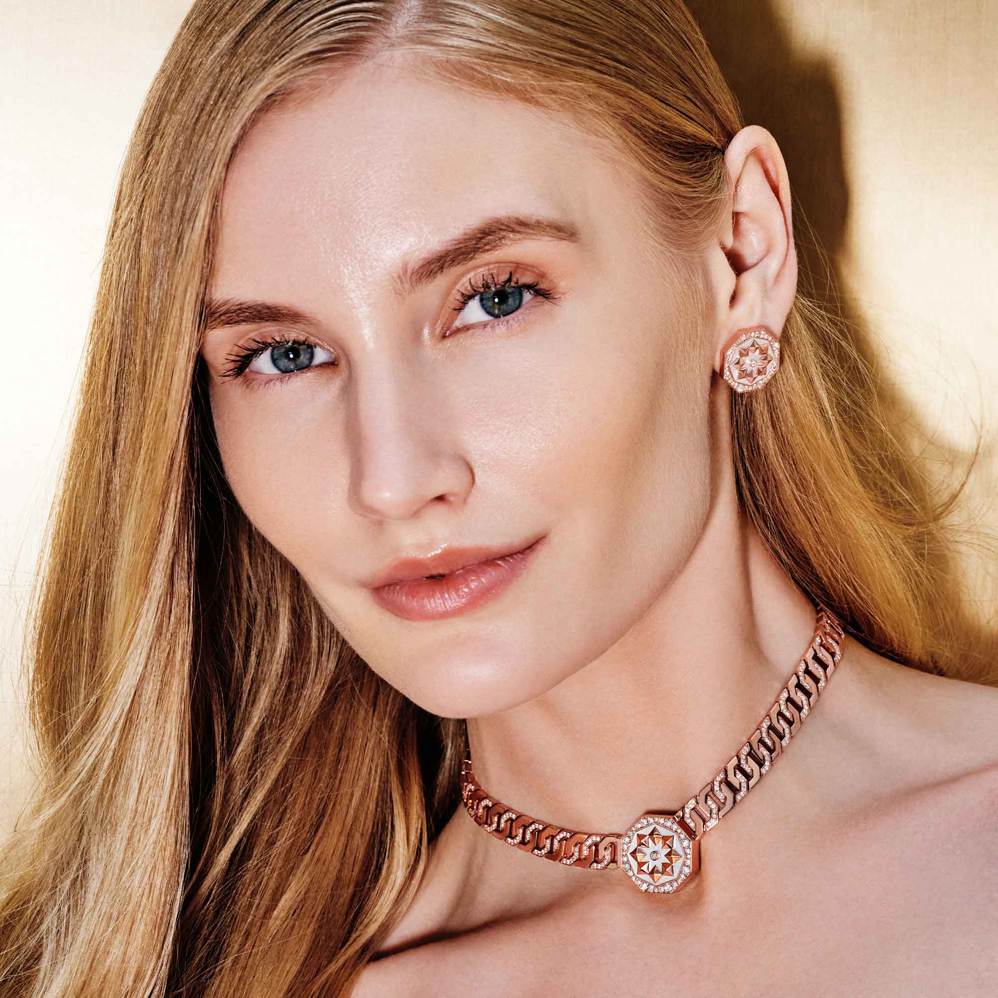 Thaman Turath Motif Necklace - Image 2