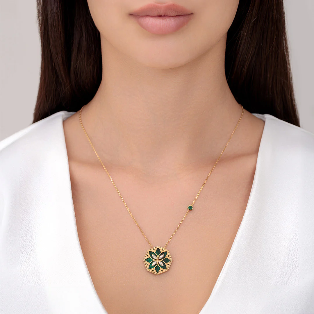 Ward Turath Large Necklace - Image 3