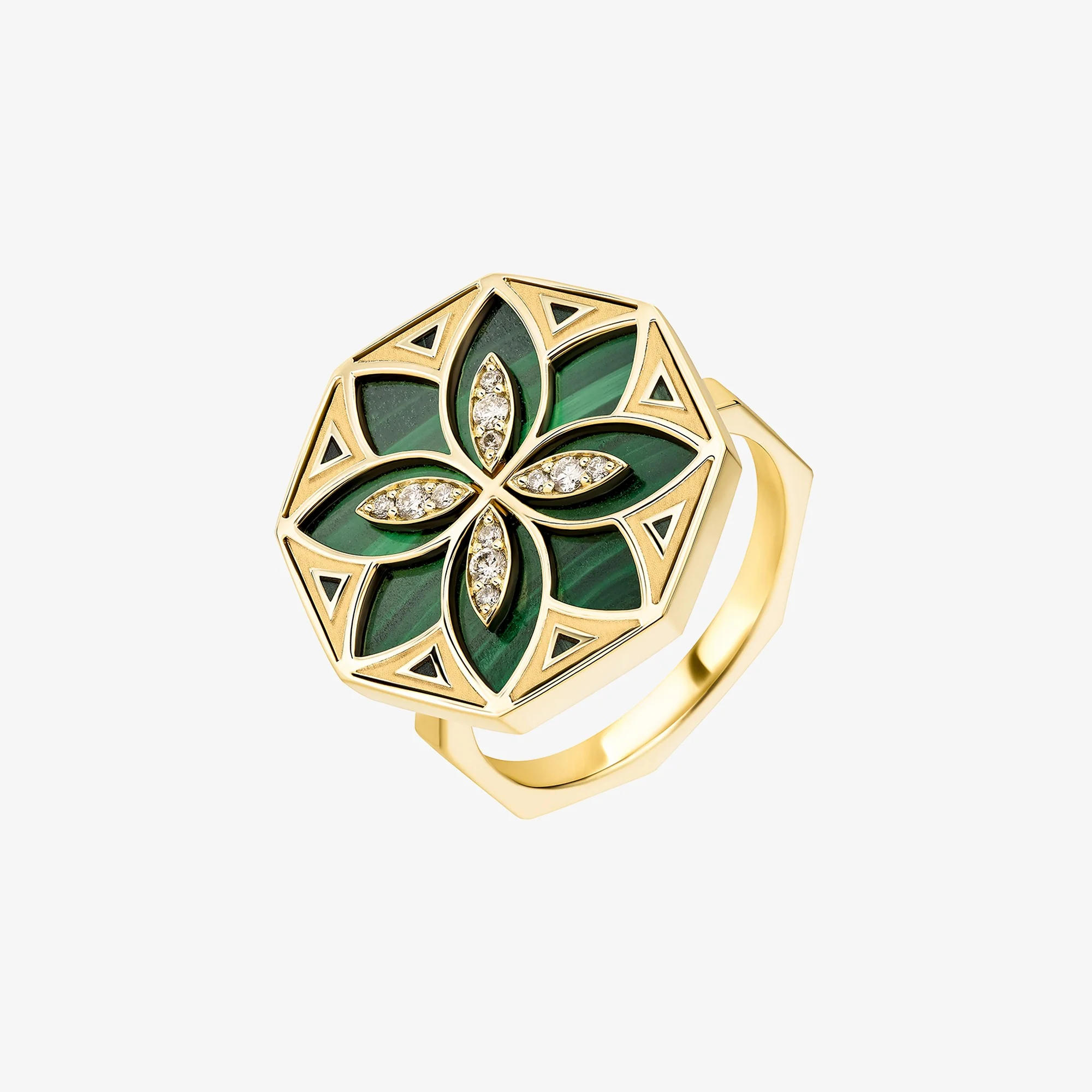 Ward Turath Large Ring