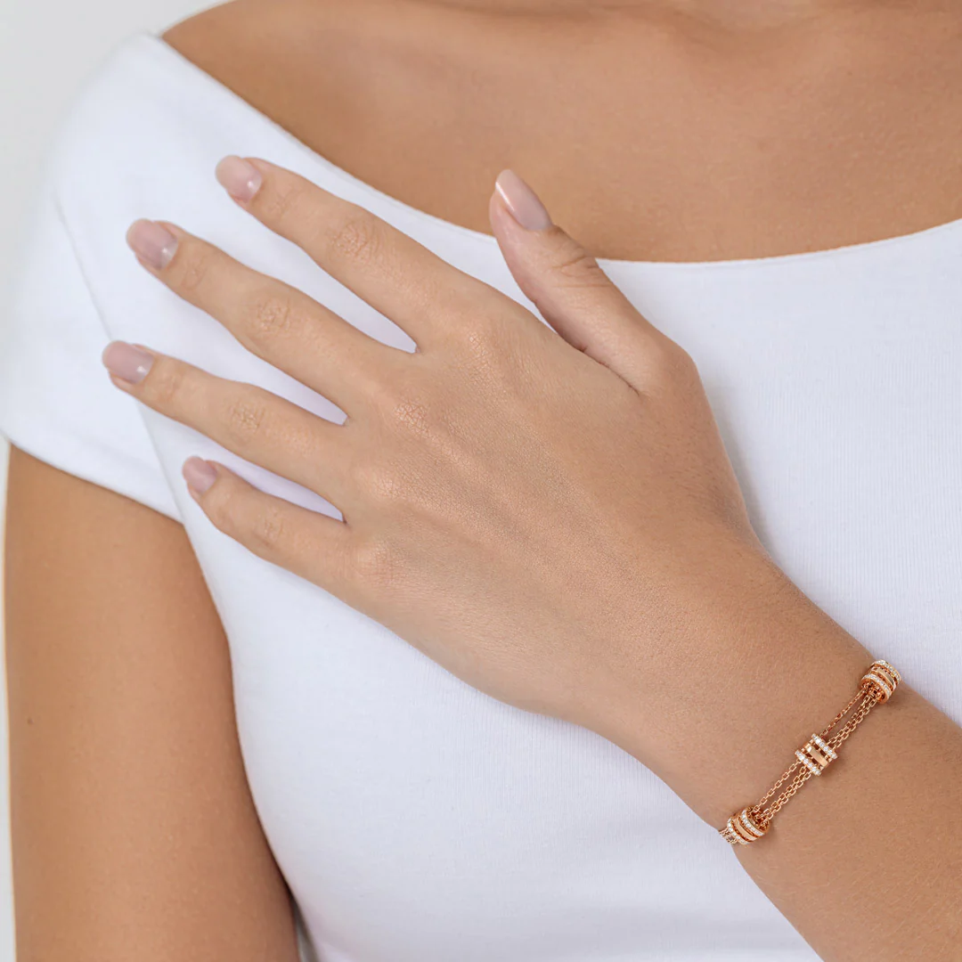 Wid Rose Gold Diamond Bracelet - Image 6